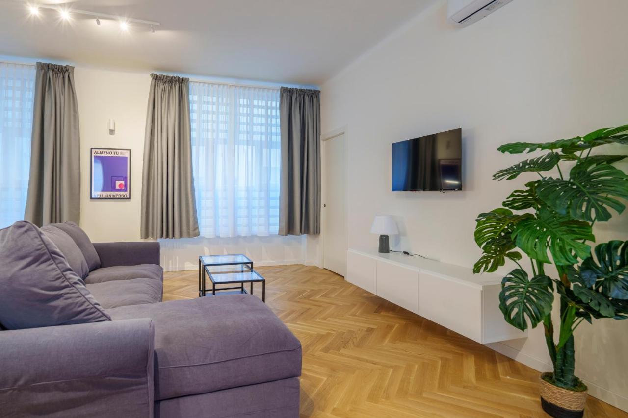 Duomo-Porta VeneziaLuxury Wifi E Netflix Apartamento Milão Exterior foto