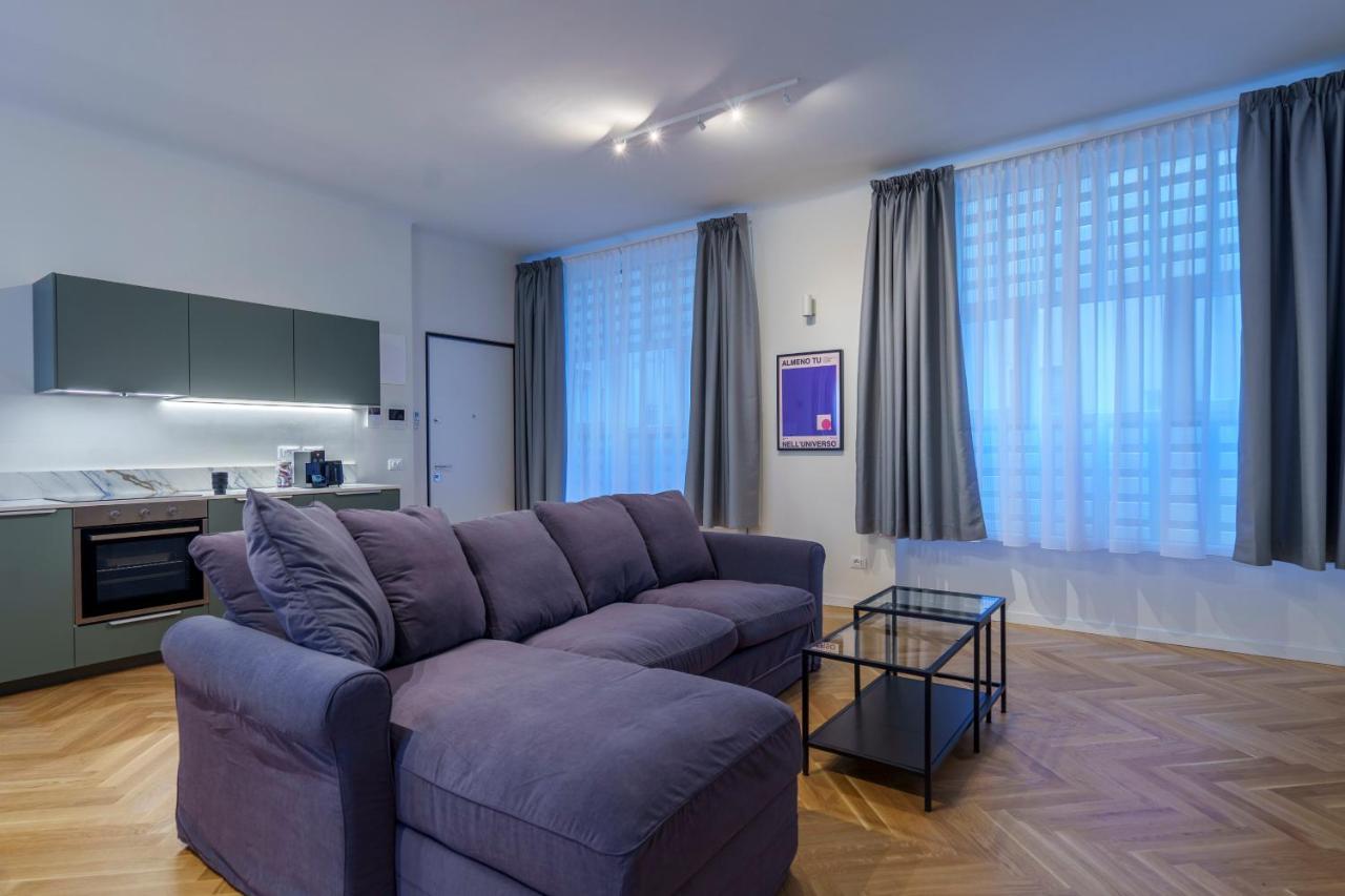 Duomo-Porta VeneziaLuxury Wifi E Netflix Apartamento Milão Exterior foto